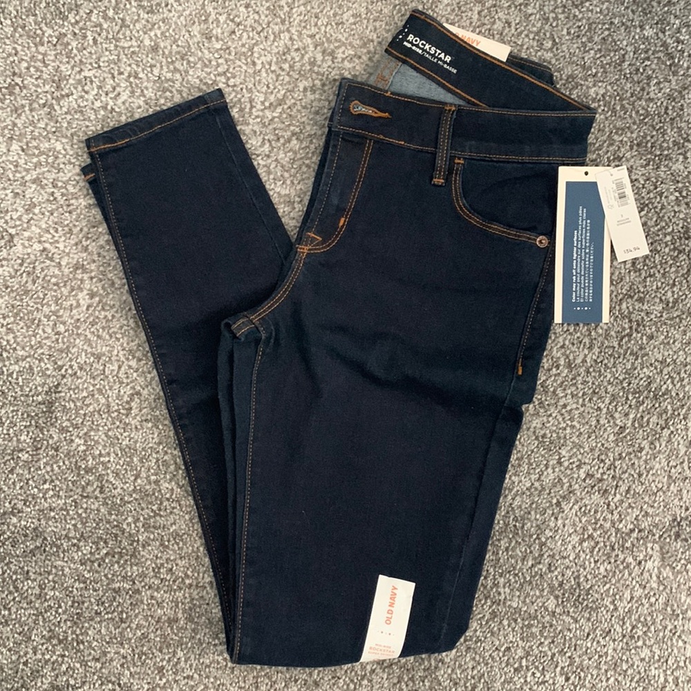 Old Navy Rockstar Super Skinny mid-rise Size 2 Regular NWT